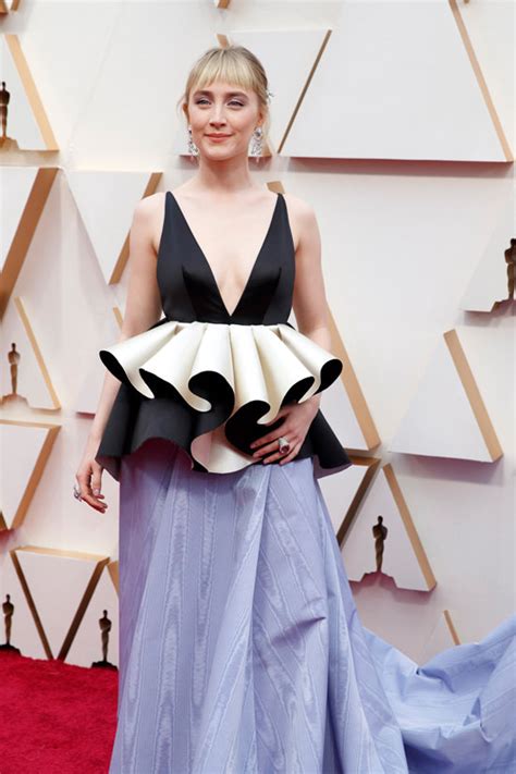 saoirse ronan gucci|Saoirse Ronan's 2020 Oscars Gown Has A Train That Goes On .